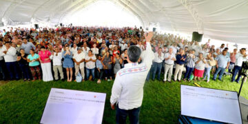 Inauguró reconversión de Centro de Salud Urbano