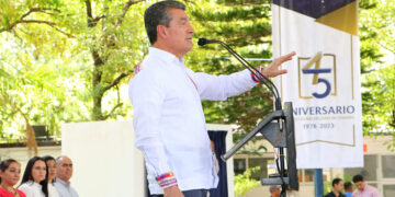 Reconoce desempeño profesional del Cobach