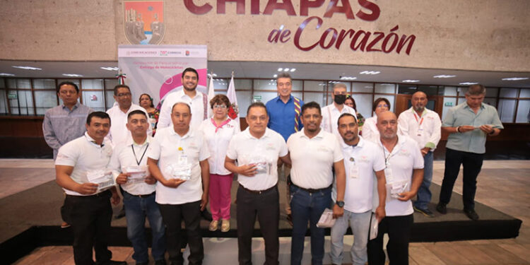 Reconoce labor de carteros