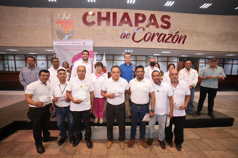 Reconoce labor de carteros