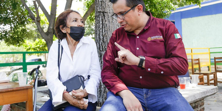 Reconocen contribución de los abuelos