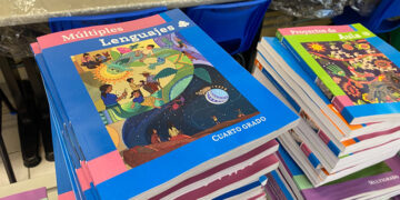 Confía en la labor de los maestros en el aula