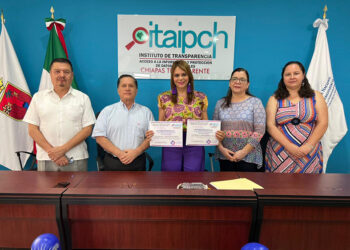 Recibe reconocimiento del ITAIPCh