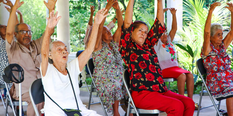 Priorizan espacios para adultos mayores