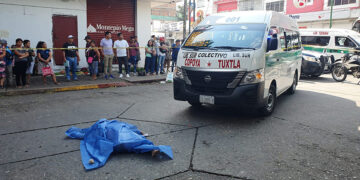 Embiste y mata a abuelita