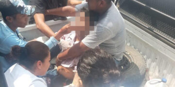 Polleros contra GN y Sedena