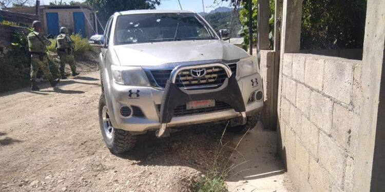 Emboscan a militares