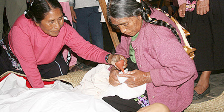 El 45 por ciento nacen en un hospital