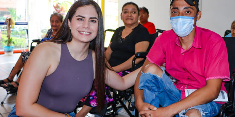 Fortalece entrega de ayudas funcionales