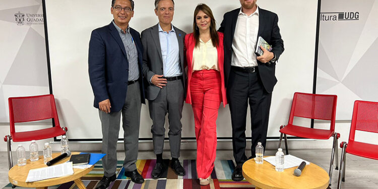 Destaca apoyo para atender movilidad humana