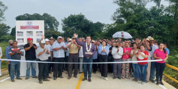 Inauguró quinto puente en “El Vergel”