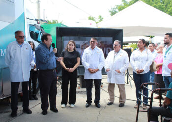 Dio el arranque a la Caravana de la Salud