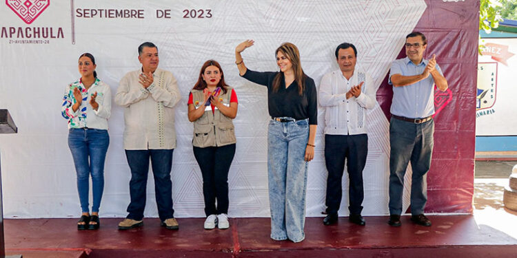 Exhorta a la niñez a conocerla actividad científica