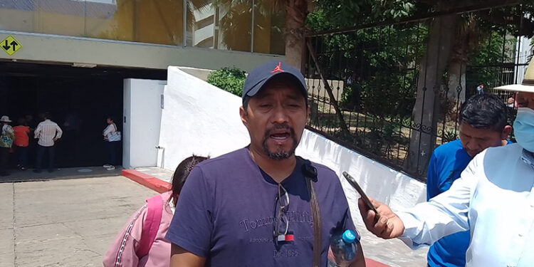 Exigen un alto al favoritismo político