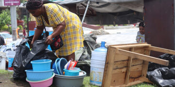 Los desalojan de los parques Etnias y Benito Juárez