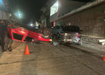 Dama causa desastre en “nitulandia”