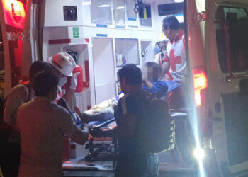 Balean a tres en riña