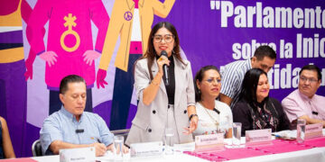 Realizan en Congreso local parlamento abierto
