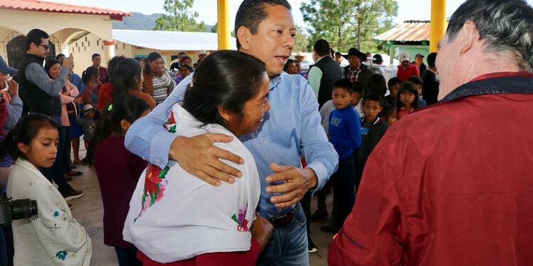 Respaldan pueblos originarios aLlaven Abarca