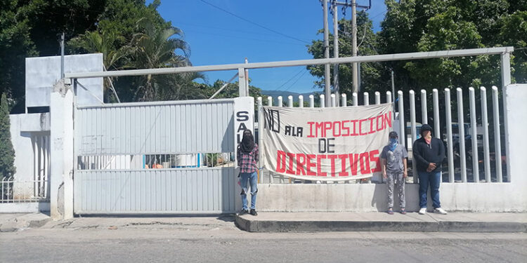 Estudiantes toman la normal superior