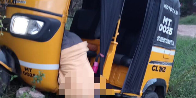 Matan a moto taxista