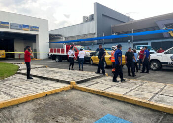 Bombero fallece arrollado