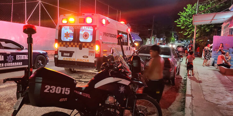 Mujer se corta las venas