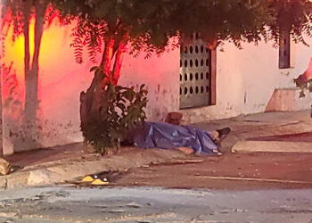 Lo asesinan apuñaladas