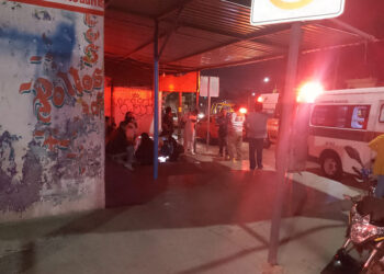 Colectivo se los llevó de corbata