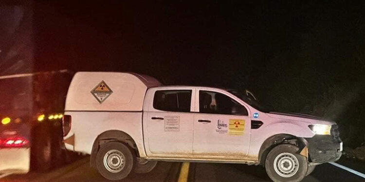 Localizan camioneta de material radioactivo