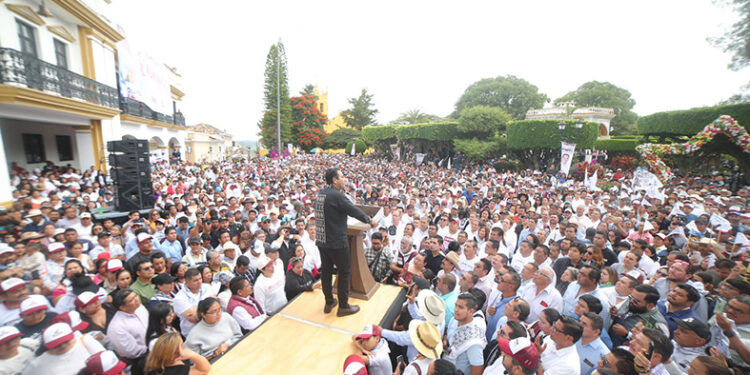 Por decisión del pueblo,abanderaré la 4T