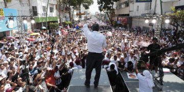 Carlos Morales incrementa su ventaja a seis puntos