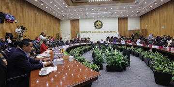 INE aprobó paridad de género para 2024