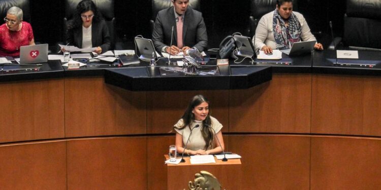 Acompañó a la secretaria de gobernación