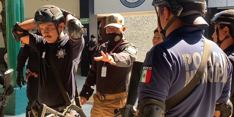 Nueve de cada10 policías están certificados