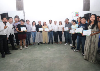 Jóvenes, decisivos para el 2024