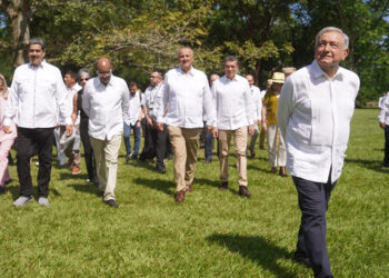 Cumbre “Por una Vecindad Fraterna y con Bienestar”
