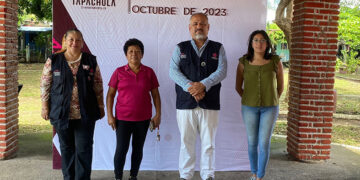 Ayuntamiento atiende a mujeres