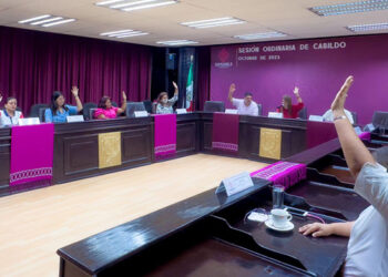 Pide licencia del ayuntamiento