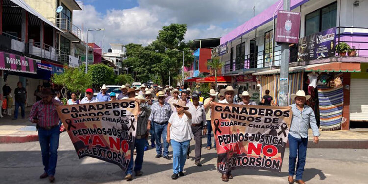 Se solidarizan con sus pares de Juárez