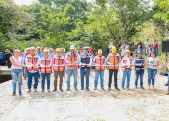 Inauguró puente vehicular Joaquín Miguel Gutiérrez
