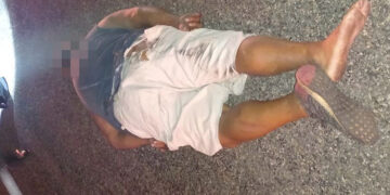 Motociclista muere atropellado