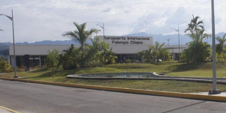 Sedena no debería controlarlos aeropuertos comerciales
