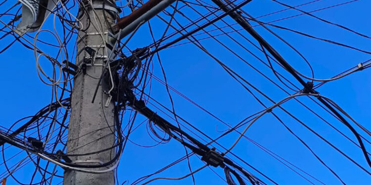 Señalan a El Machete de dejarlos en la oscuridad