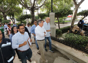 Supervisa obra del Parque de la Marimba