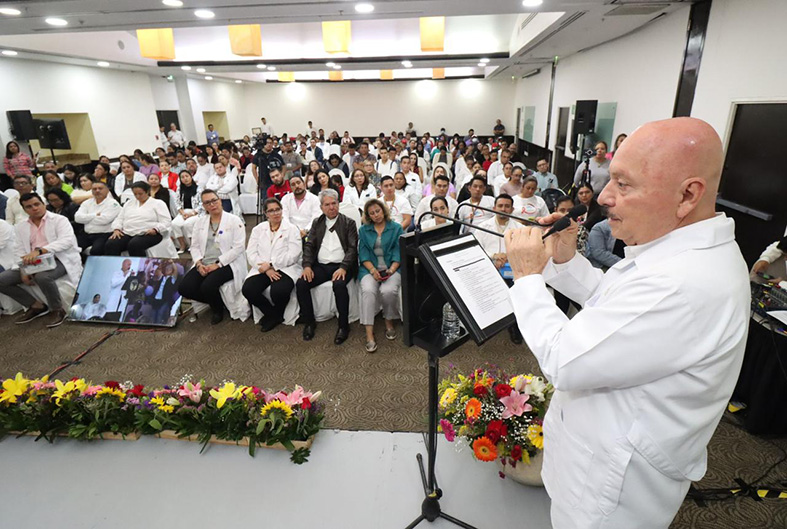 Se ratifica el liderazgo en la atención integral del VIH/SIDA