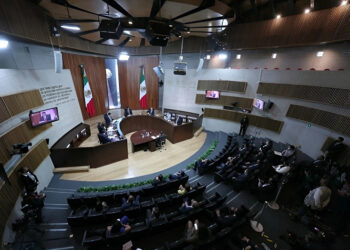 Ratifica acuerdo del INE
