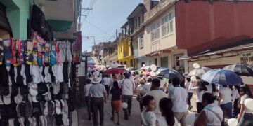 Con una marcha piden paz y justicia