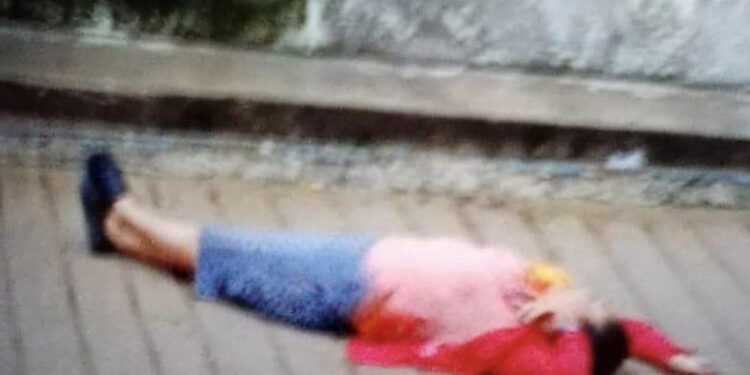 Dama es asesinada cuando se dirigía a su trabajo