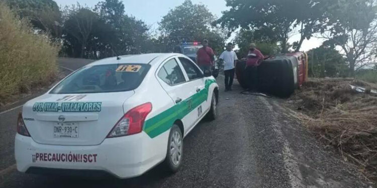 Se aventaron un clavado, pero en el pavimento